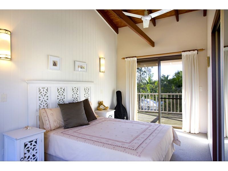 18 Toulambi Street, Noosa Heads QLD 4567