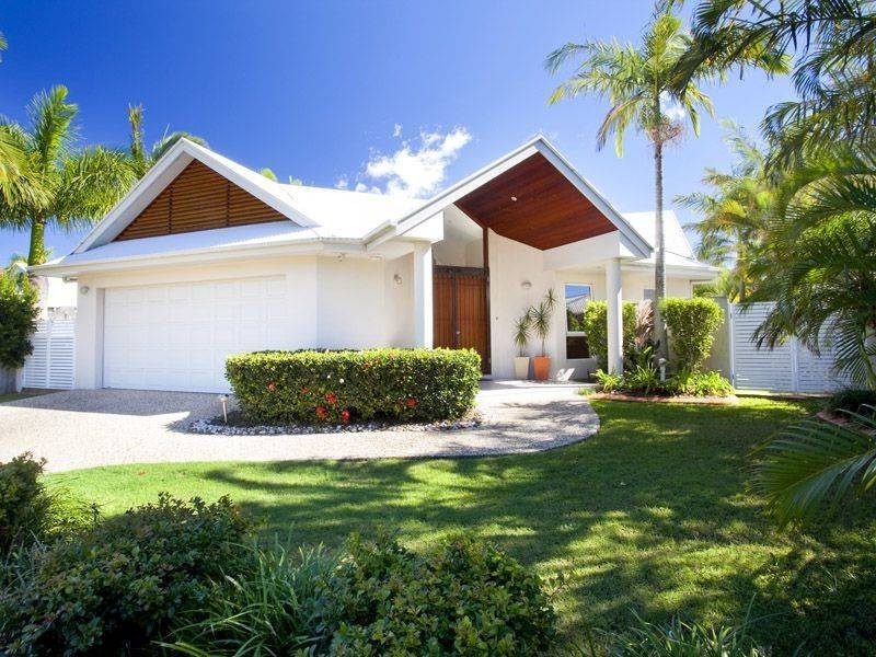 42 Saltwater Avenue, Noosa Waters QLD 4566