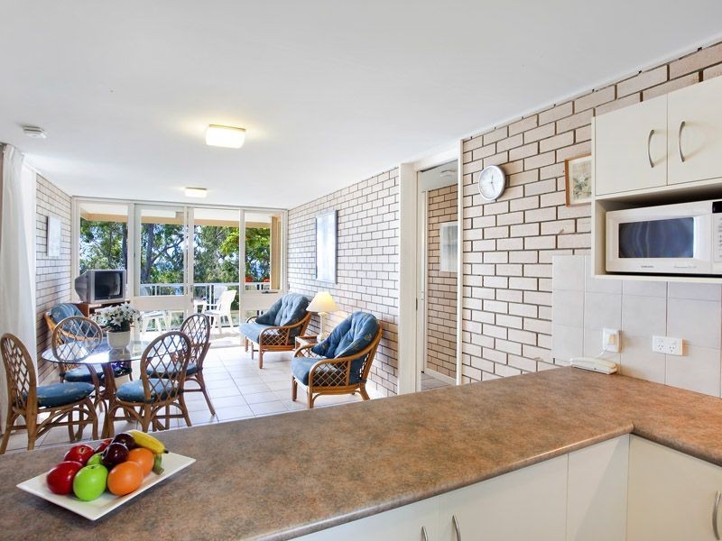 4, 24 Park Road, Noosa Heads QLD 4567