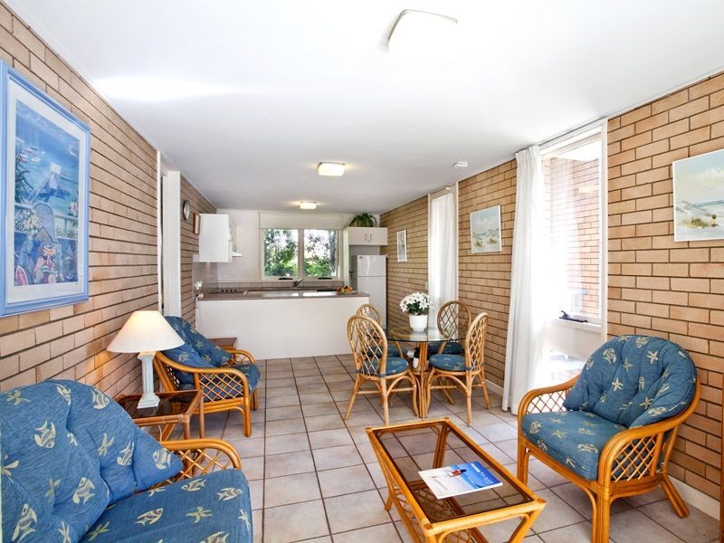 4, 24 Park Road, Noosa Heads QLD 4567