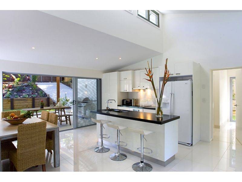 10 Wyona Drive, Noosa Heads QLD 4567