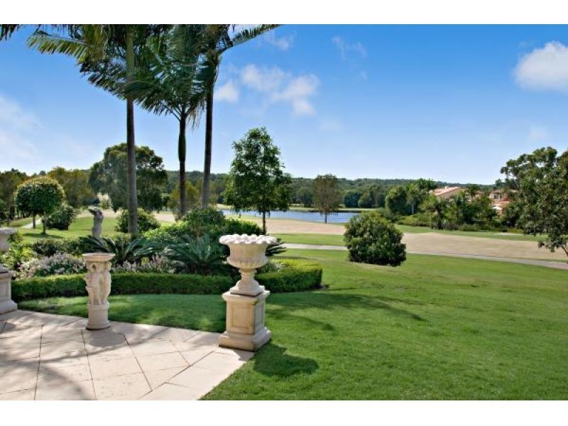 127 The Cascades, Noosa Heads QLD 4567