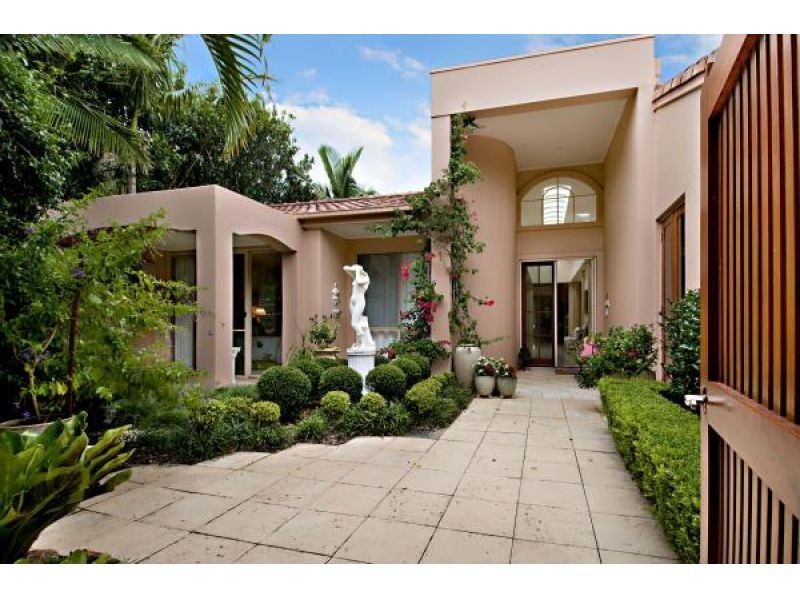 127 The Cascades, Noosa Heads QLD 4567