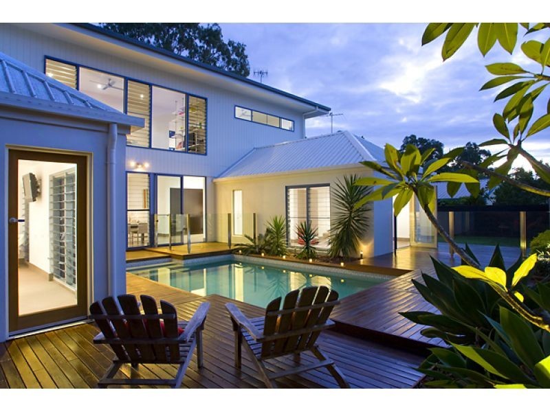 2 Brolga Lane, Noosa Heads QLD 4567