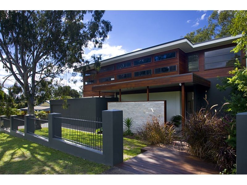 2 Brolga Lane, Noosa Heads QLD 4567