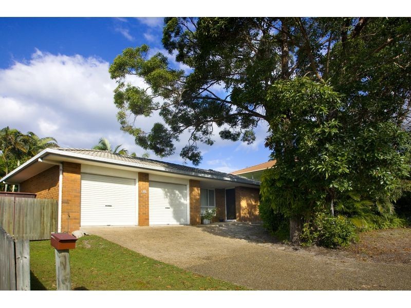 34 Warana Street, Noosa Heads QLD 4567