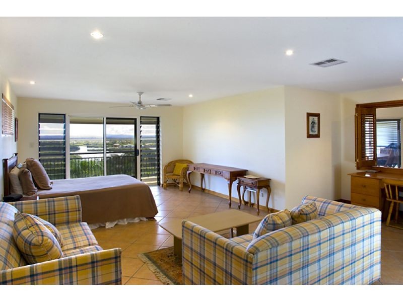 19 Arkana Drive, Noosa Heads QLD 4567