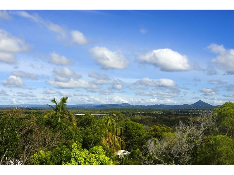 19 Arkana Drive, Noosa Heads QLD 4567