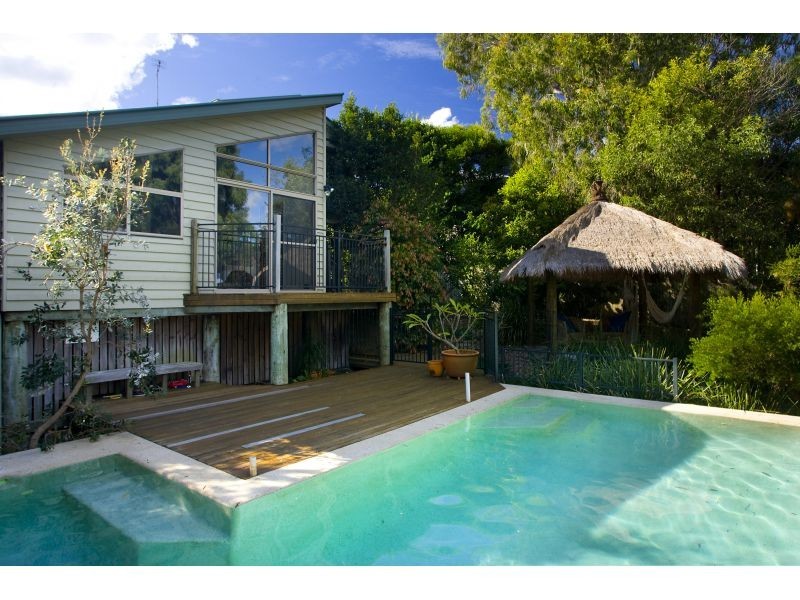 54 Victory Crescent, Sunrise Beach QLD 4567