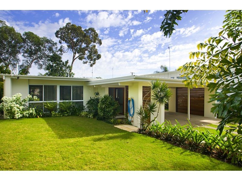 43 Wyona Drive, Noosa Heads QLD 4567