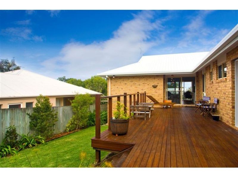 2 Yallara Court, Noosa Heads QLD 4567