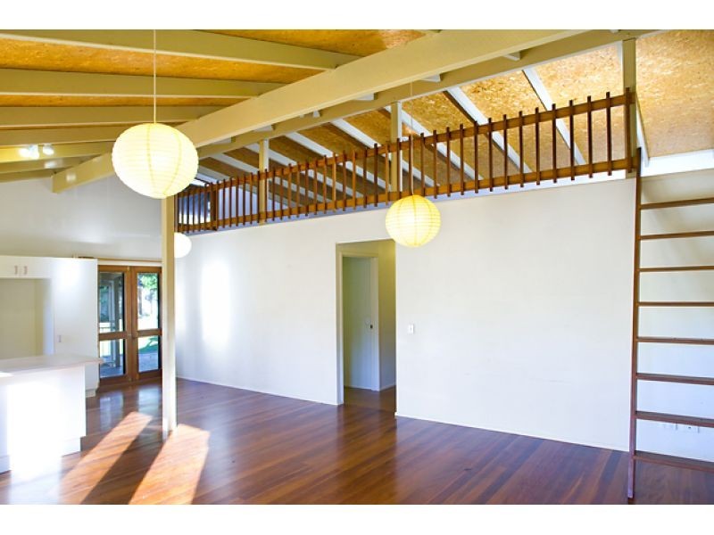 25 Sleepy Hollow Drive, Noosa Heads QLD 4567