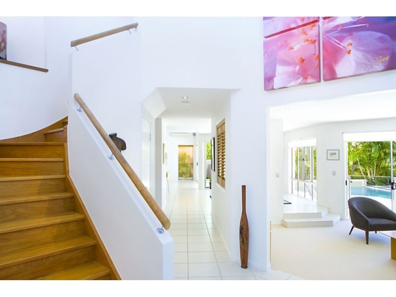 10 Treasure Cove, Noosaville QLD 4566