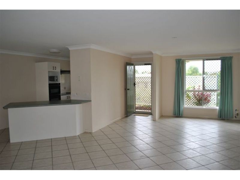 1 Werita Court, Sunrise Beach QLD 4567