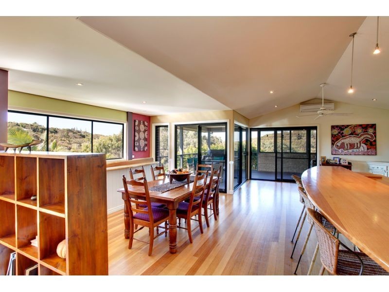 22 Rainbow Crescent, Sunrise Beach QLD 4567