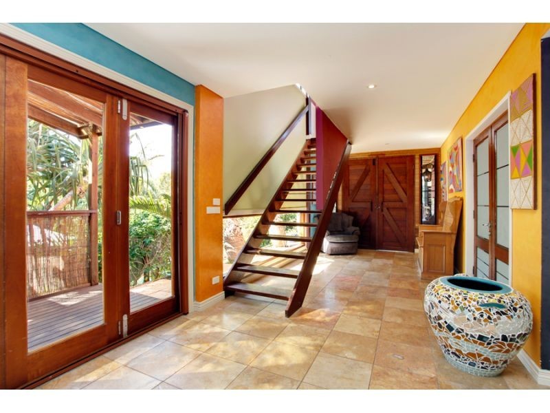 22 Rainbow Crescent, Sunrise Beach QLD 4567