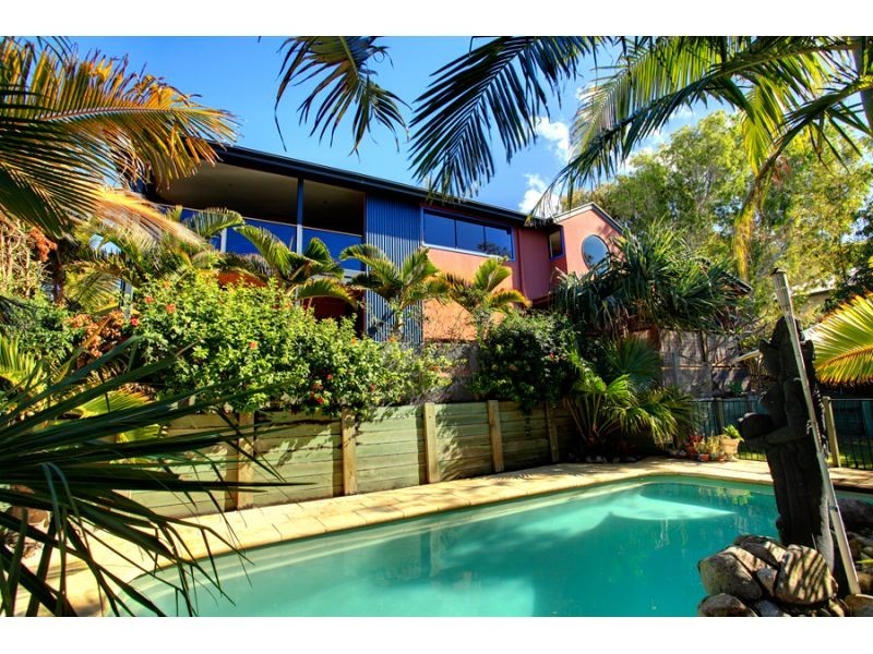 22 Rainbow Crescent, Sunrise Beach QLD 4567