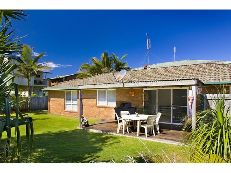 33 Orient Drive, Sunrise Beach QLD 4567