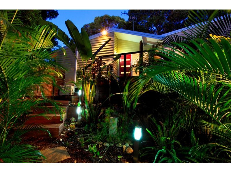 23 Leslie Drive, Noosa Heads QLD 4567