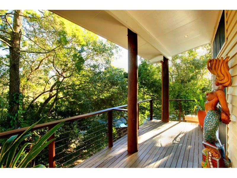 23 Leslie Drive, Noosa Heads QLD 4567