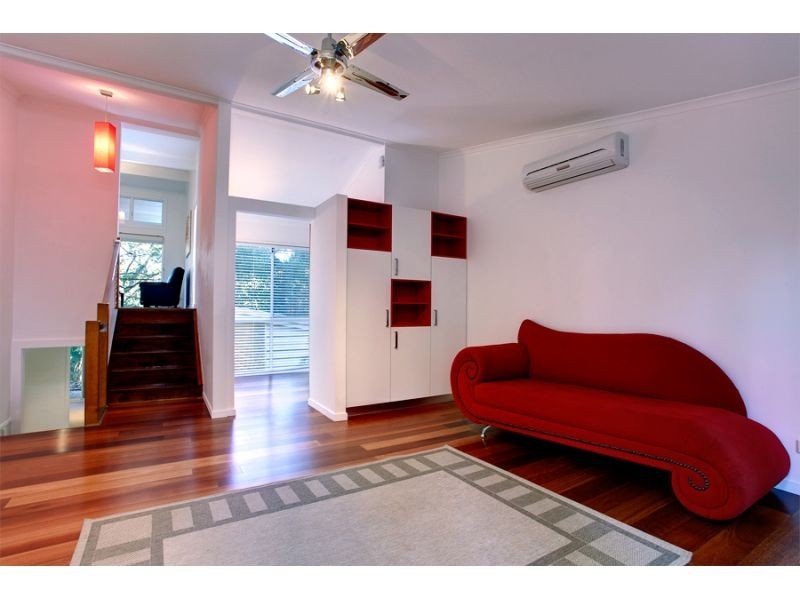 23 Leslie Drive, Noosa Heads QLD 4567