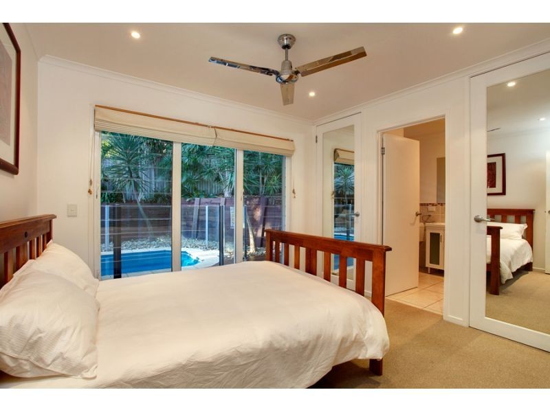 23 Leslie Drive, Noosa Heads QLD 4567