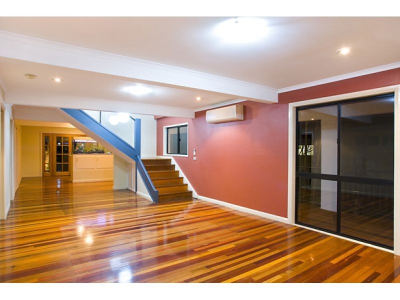 8 Allambi Terrace, Noosa Heads QLD 4567