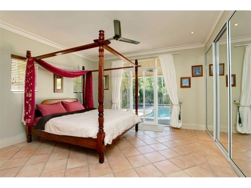 48 Tarina Street, Noosa Heads QLD 4567