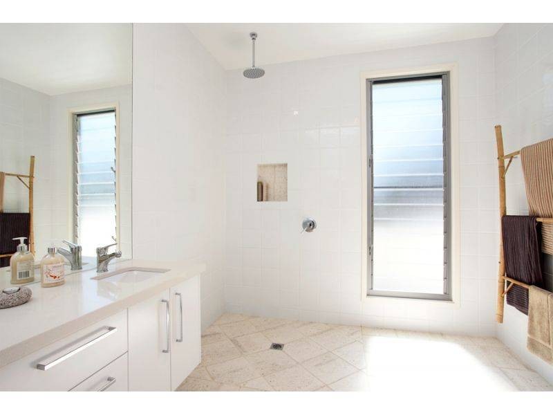 45 Arkana Drive, Noosa Heads QLD 4567