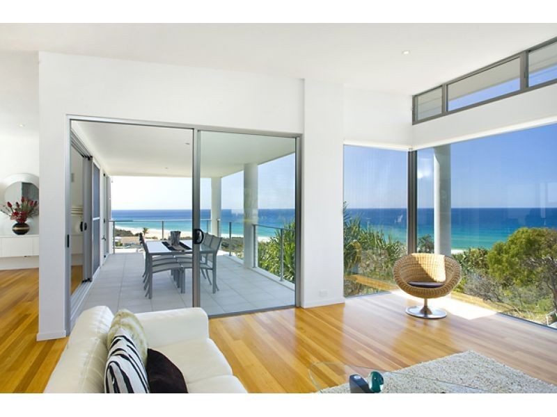 11 Noosa Dunes, Castaways Beach QLD 4567