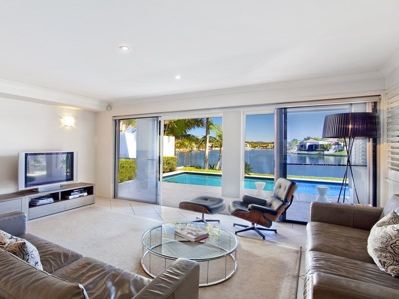 207 Shorehaven Drive, Noosa Waters QLD 4566