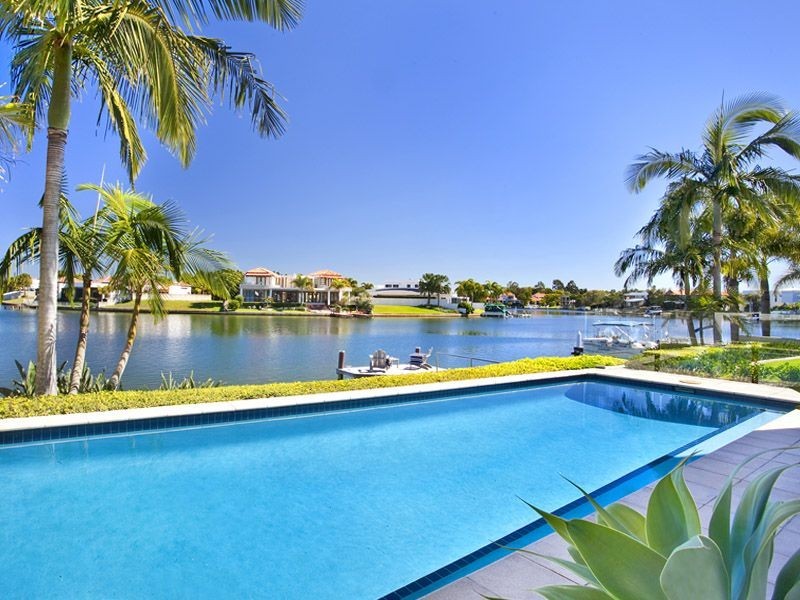 207 Shorehaven Drive, Noosa Waters QLD 4566