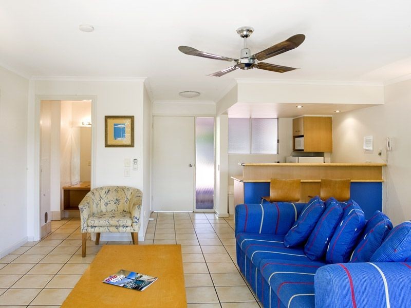 2, 49 Noosa Parade, Noosa Heads QLD 4567