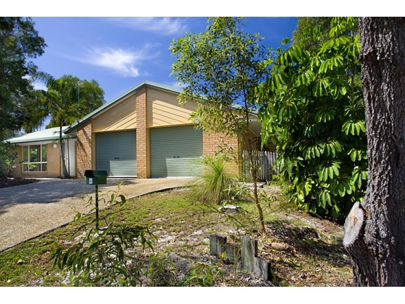 4 Bega Link, Noosa Heads QLD 4567