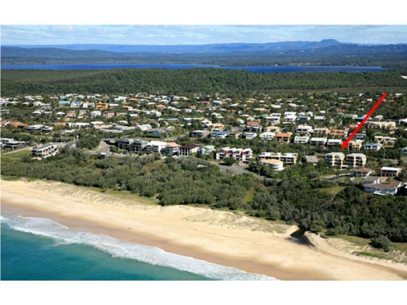 2, 9 Selene Street, Sunrise Beach QLD 4567