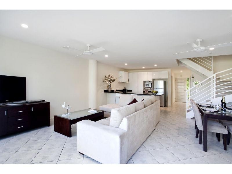 4/115-117 Gympie Terrace, Noosaville QLD 4566