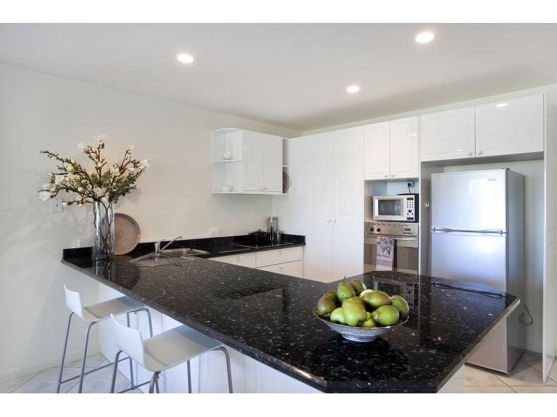 4/115-117 Gympie Terrace, Noosaville QLD 4566