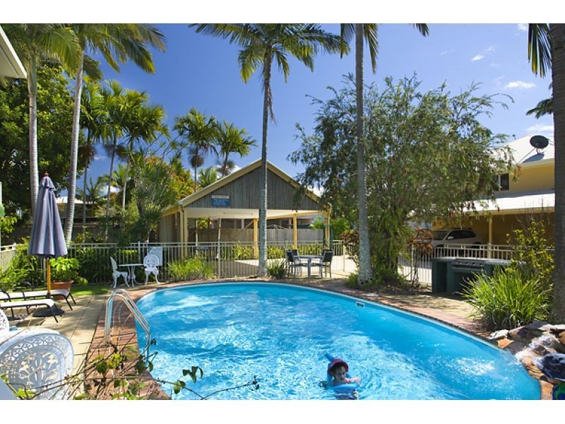 8, 137 Gympie Terrace, Noosaville QLD 4566