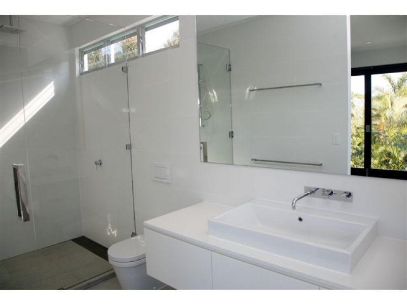 9 Elanda Street, Sunshine Beach QLD 4567