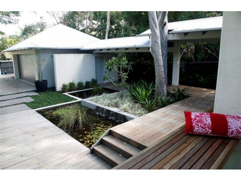 9 Elanda Street, Sunshine Beach QLD 4567