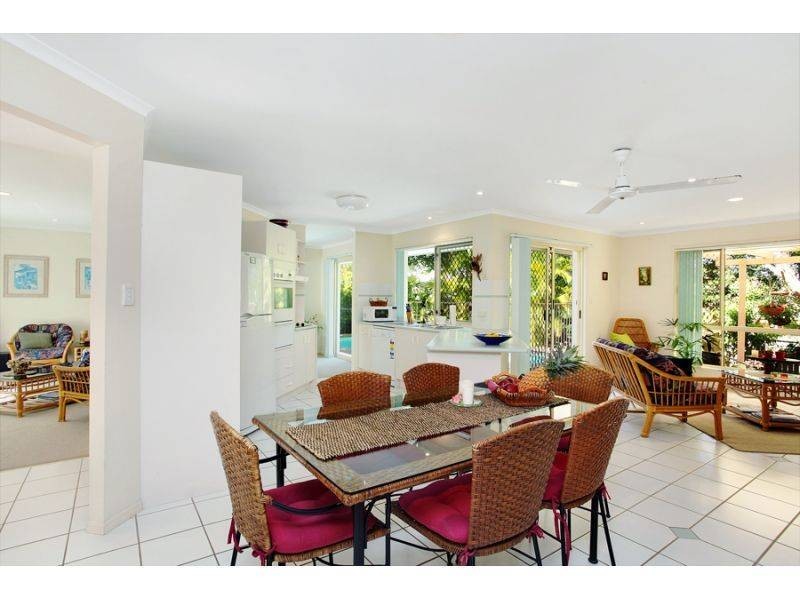 14 Naturi Street, Noosa Heads QLD 4567