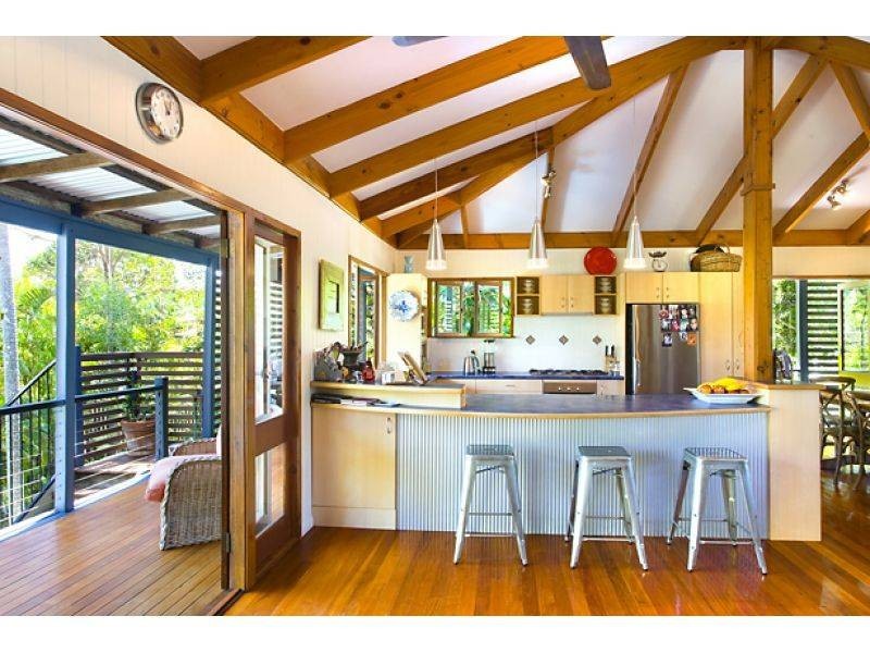 9 Currawong Street, Noosa Heads QLD 4567
