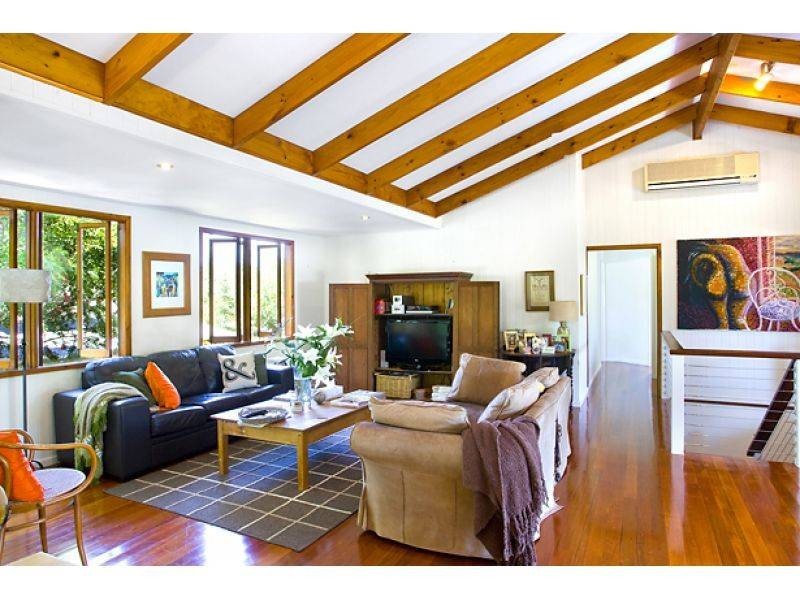 9 Currawong Street, Noosa Heads QLD 4567