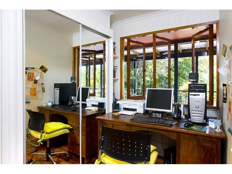 9 Currawong Street, Noosa Heads QLD 4567