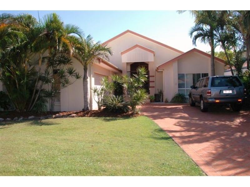 54 Saltwater Avenue, Noosa Waters QLD 4566