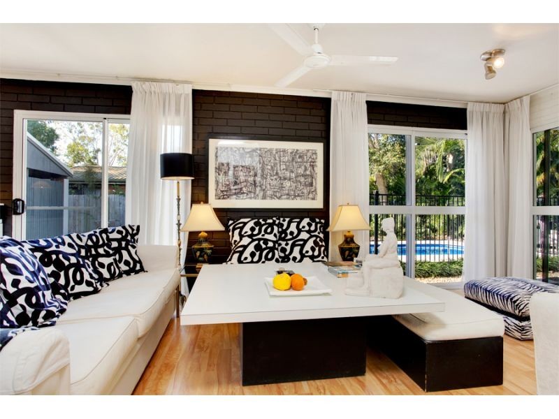 25 Sunset Drive, Noosa Heads QLD 4567