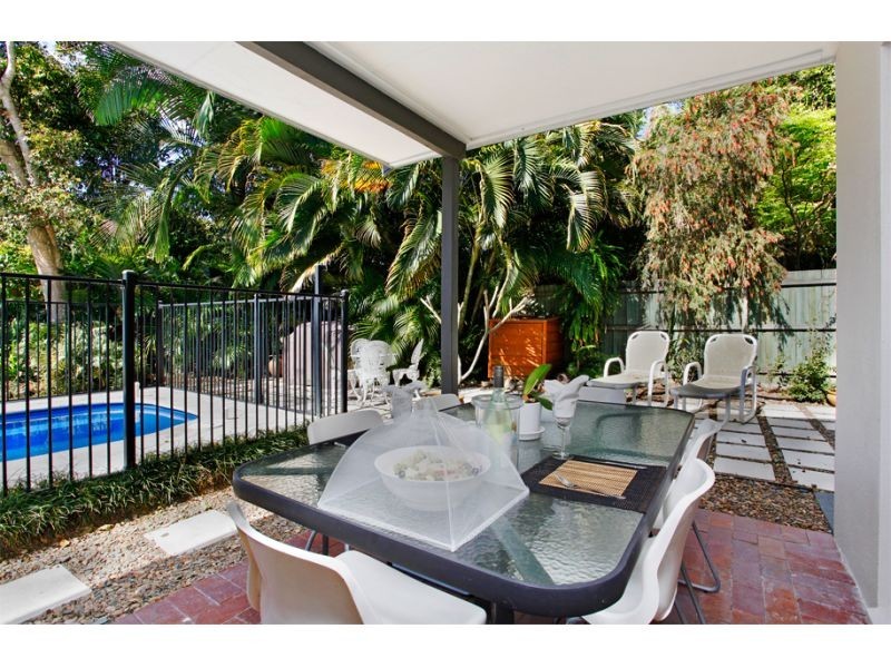 25 Sunset Drive, Noosa Heads QLD 4567