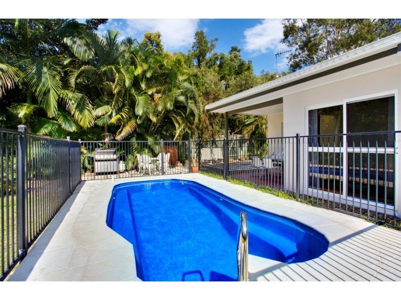 25 Sunset Drive, Noosa Heads QLD 4567