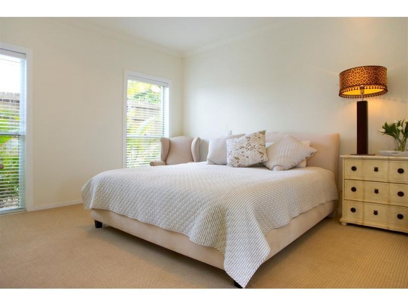 8 Starboard Avenue, Noosaville QLD 4566