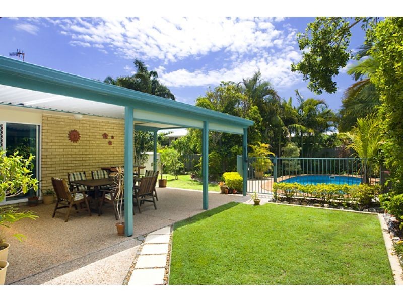 41 Comet Drive, Sunrise Beach QLD 4567